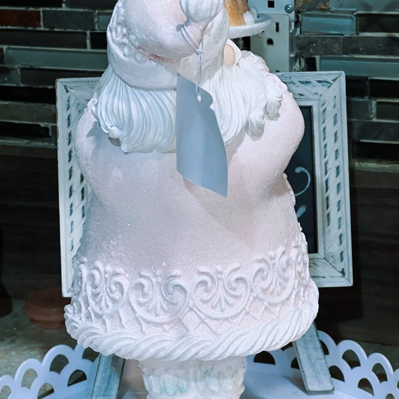 Pastel Pinkmas Sugarcoated Gingerbread Santa resin decor - Picture 2 of 4